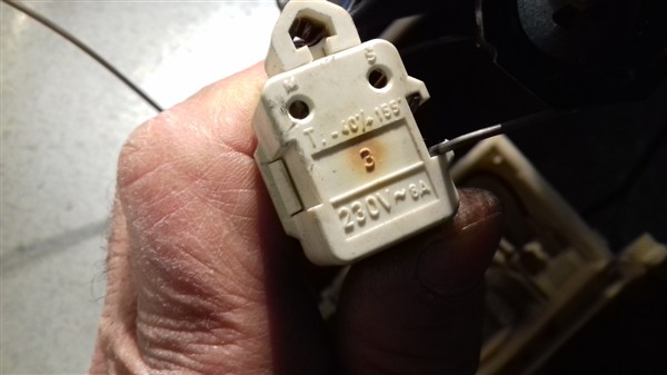 Congelatore 011 (600 x 337).jpg