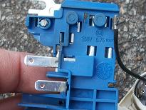 retro morsettiera i due faston si inseriscono nel salvamotore