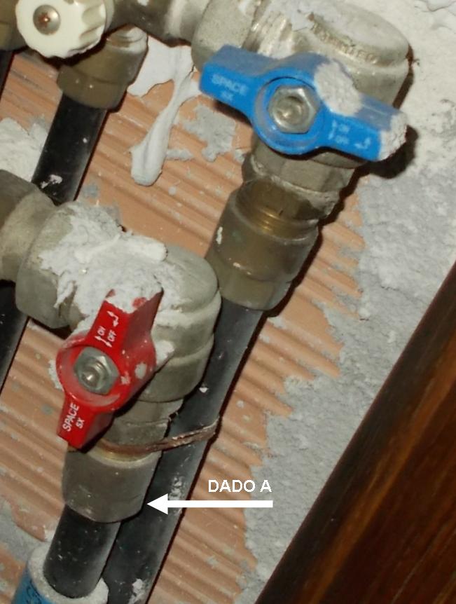 collettore acqua calda (dadoA).JPG