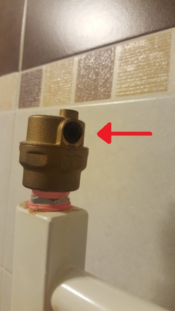 Punto da cui il termosifone perde