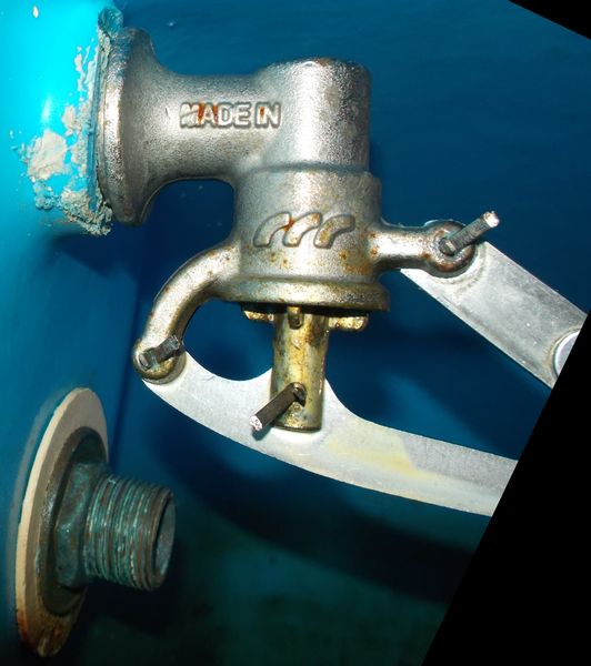 cisterna galleggiante DSCN4447_2.JPG