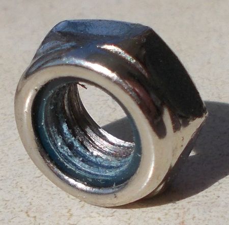 deambulatore dado antisvitamento DSCN4533_2.JPG