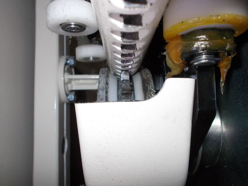 montascale ingrassaggio DSCN4715_2.JPG