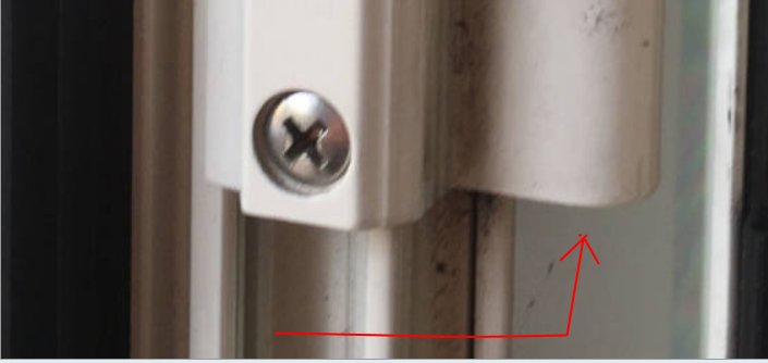 Cerniera porta finestra all.png