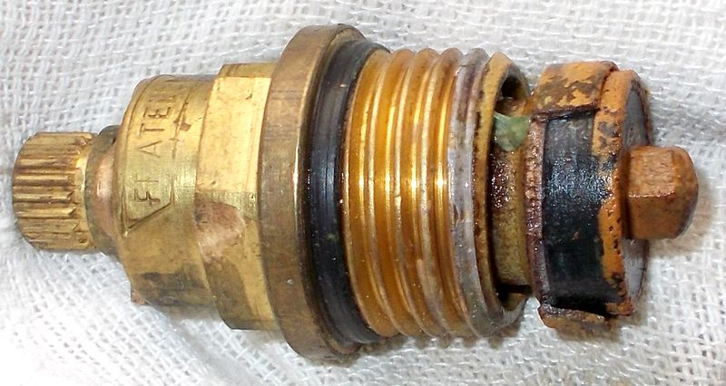 casa bagno valvola generale DSCN6044_2.JPG